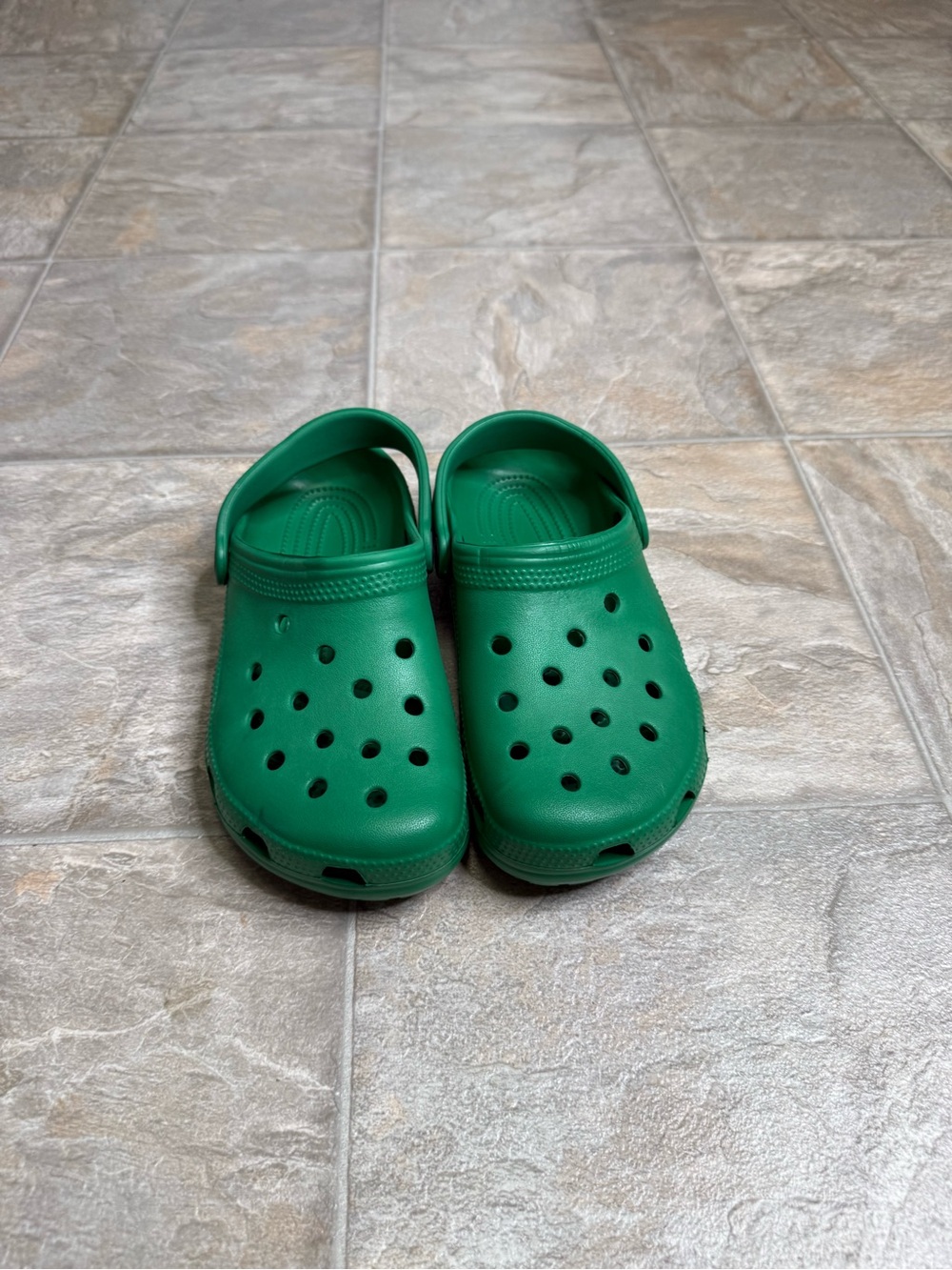Iconic Comfort Crocs Women Shoe Size 6 Green Slip On NWOT